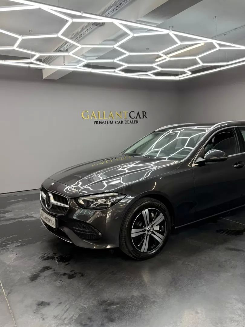 mercedes-benz-300-se-2023-hibrido-1999cc