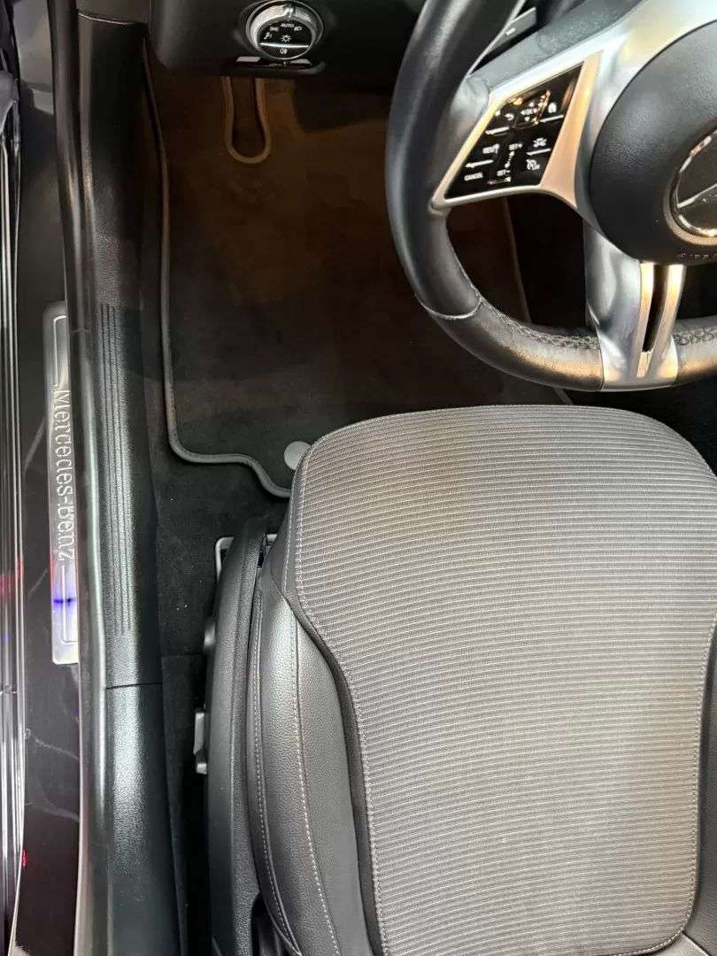 mercedes-benz-300-se-2023-hibrido-1999cc