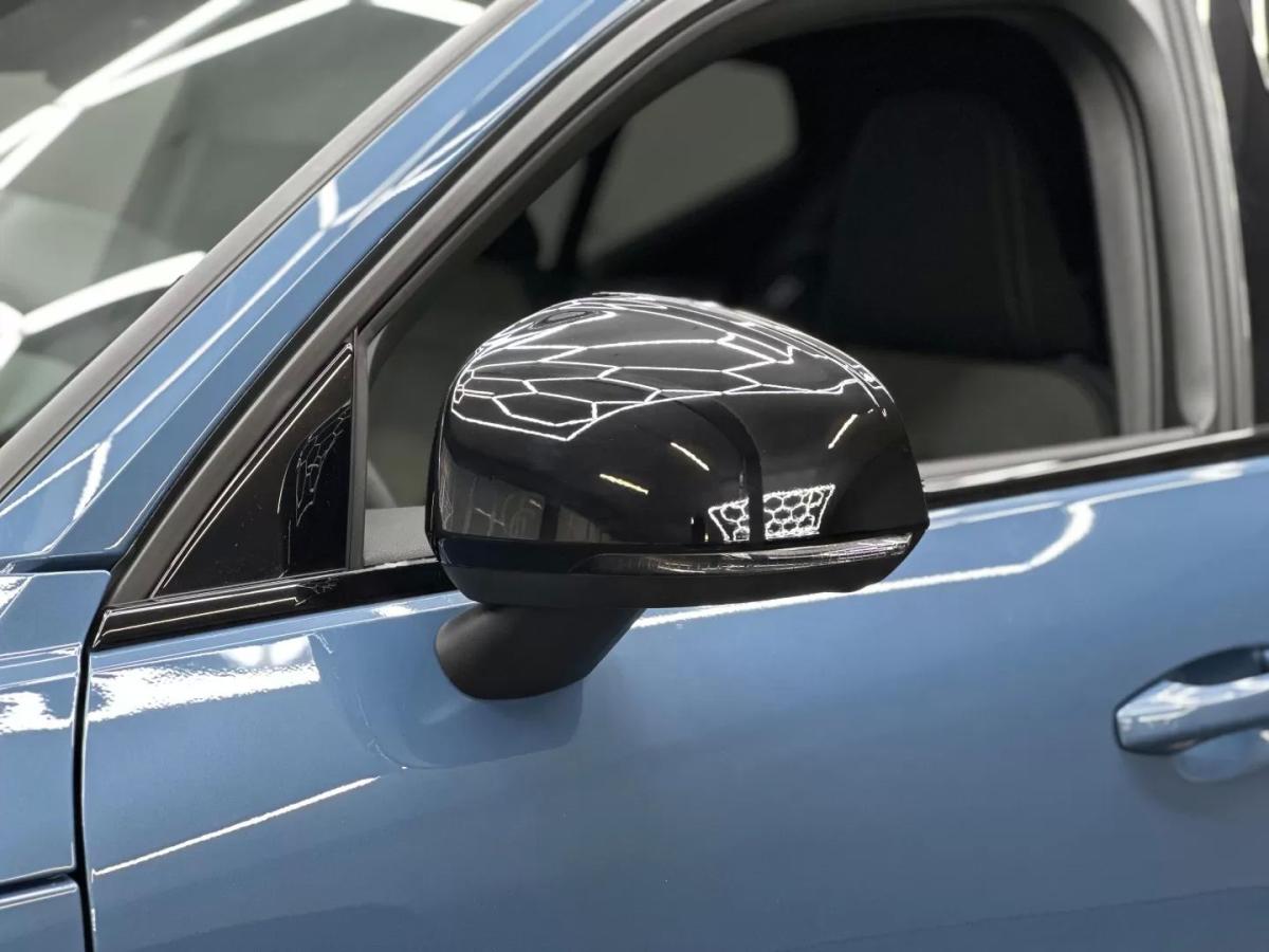 volvo-xc40-2022-hibrido-1477cc