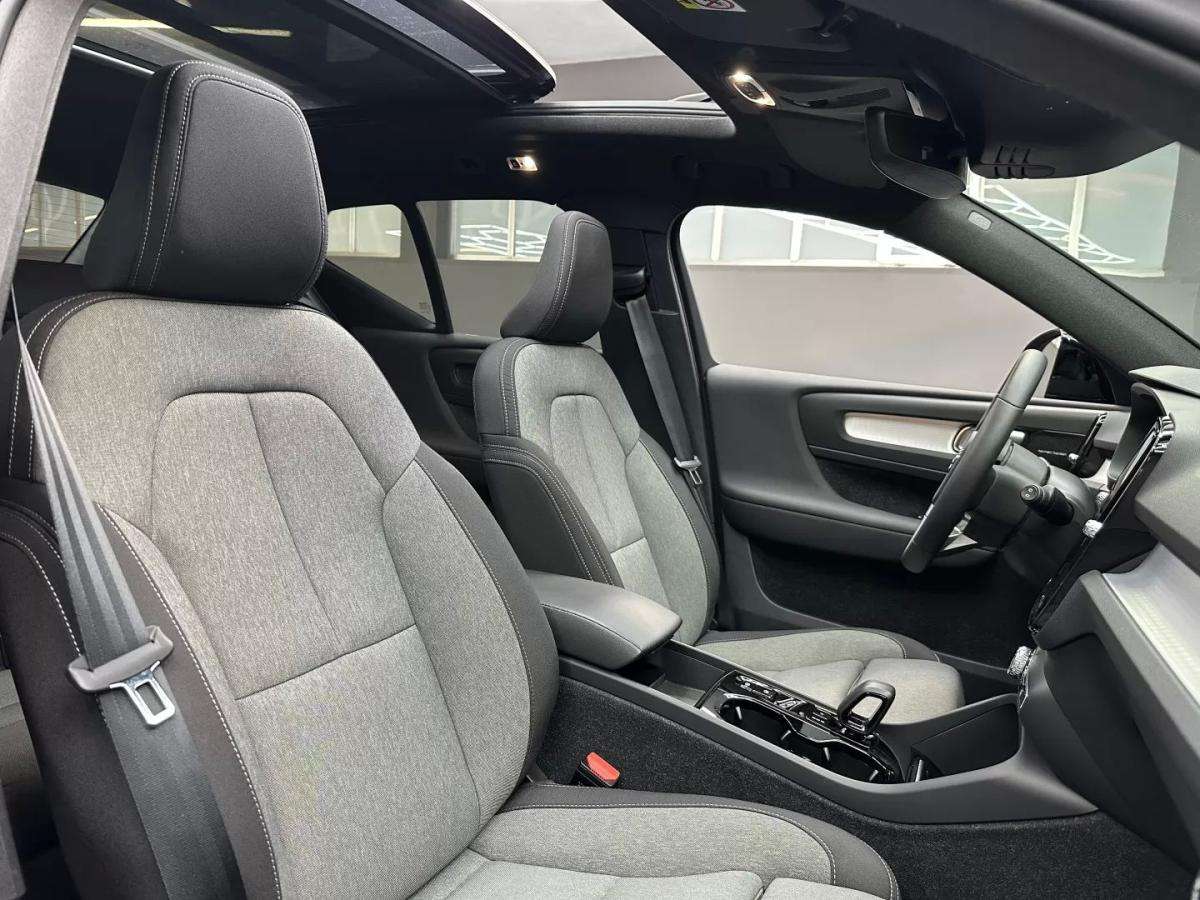 volvo-xc40-2022-hibrido-1477cc