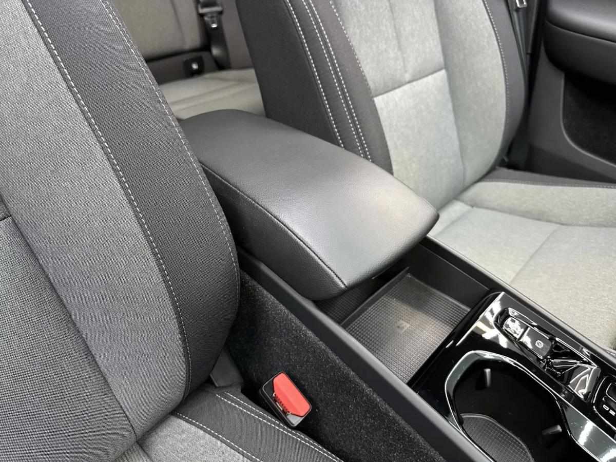 volvo-xc40-2022-hibrido-1477cc
