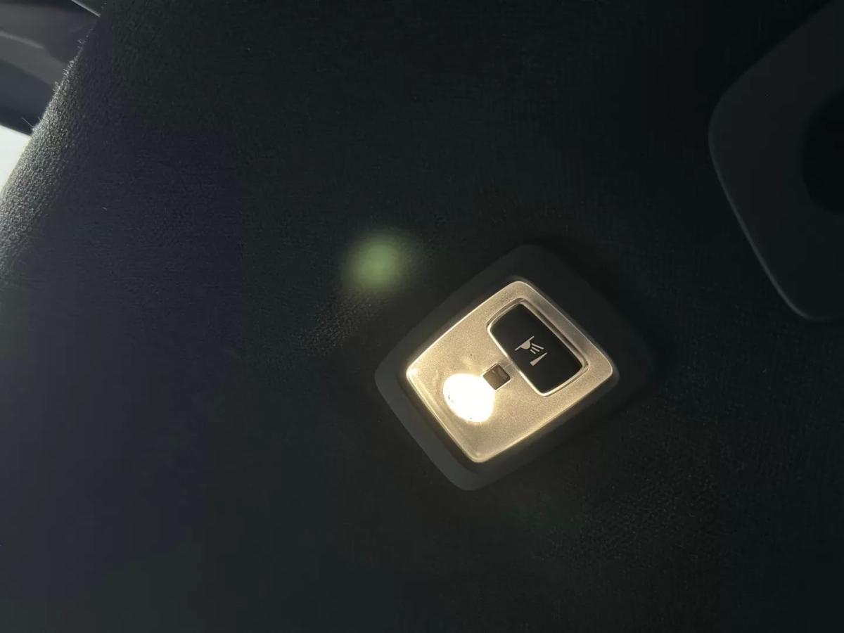 volvo-xc40-2022-hibrido-1477cc