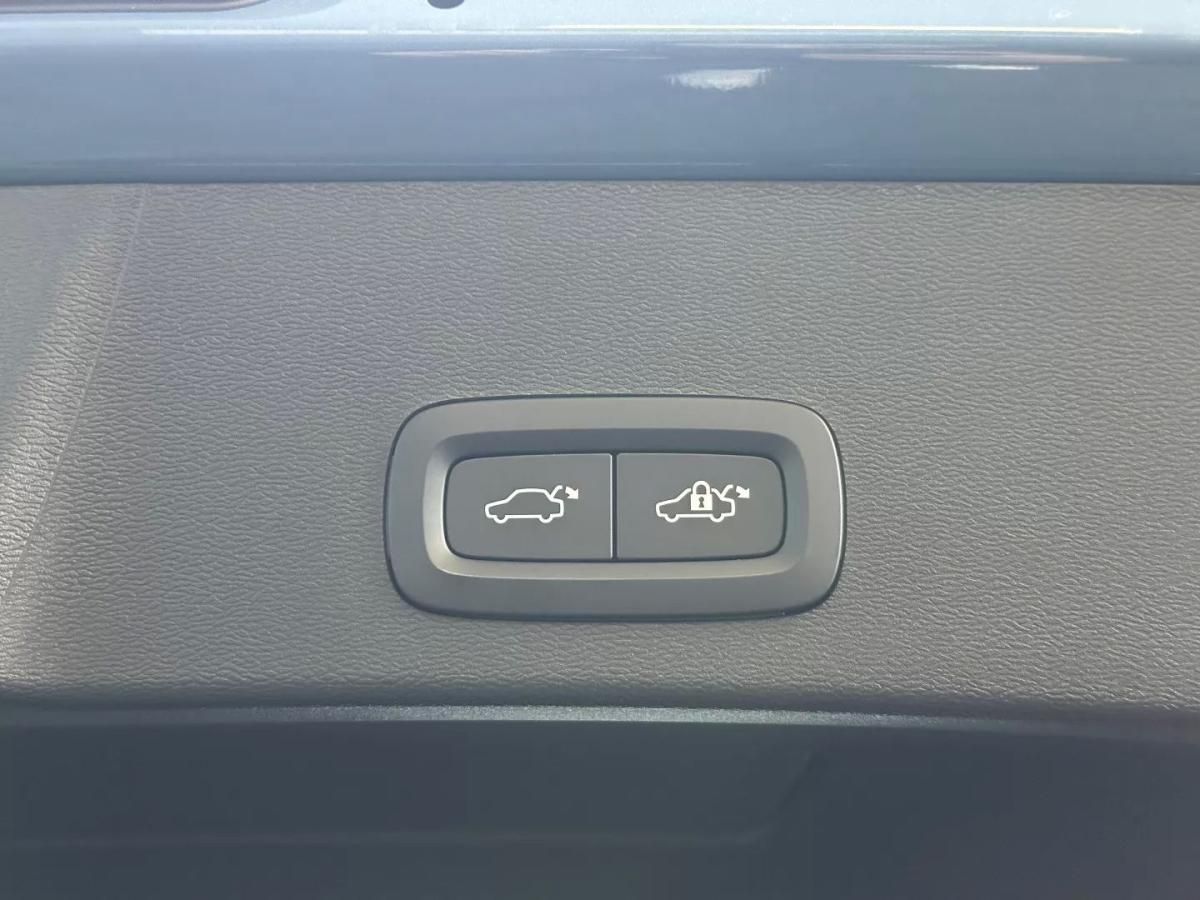 volvo-xc40-2022-hibrido-1477cc