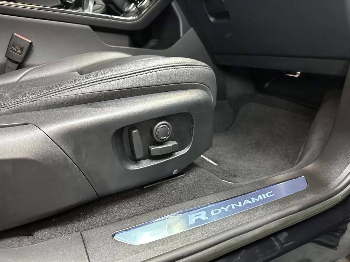 land-rover-range-rover-evoque-2024-hibrido-1498cc