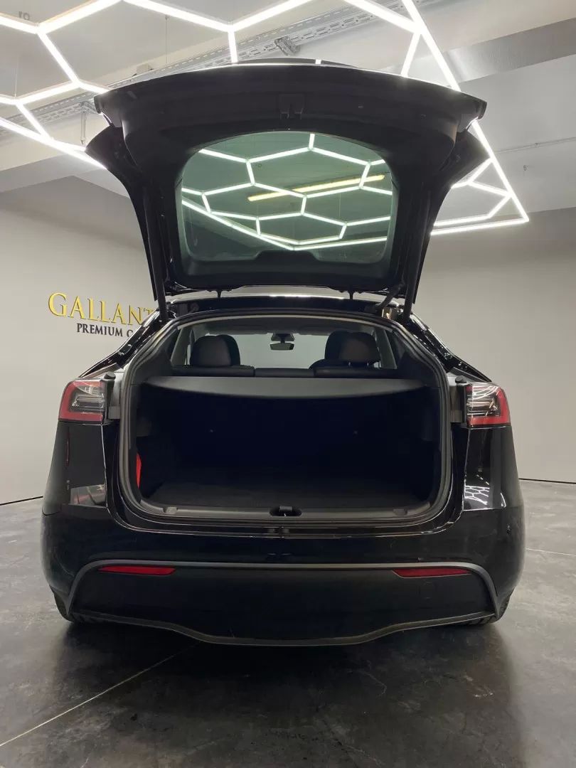 tesla-model-y-2023-eletrico-0cc