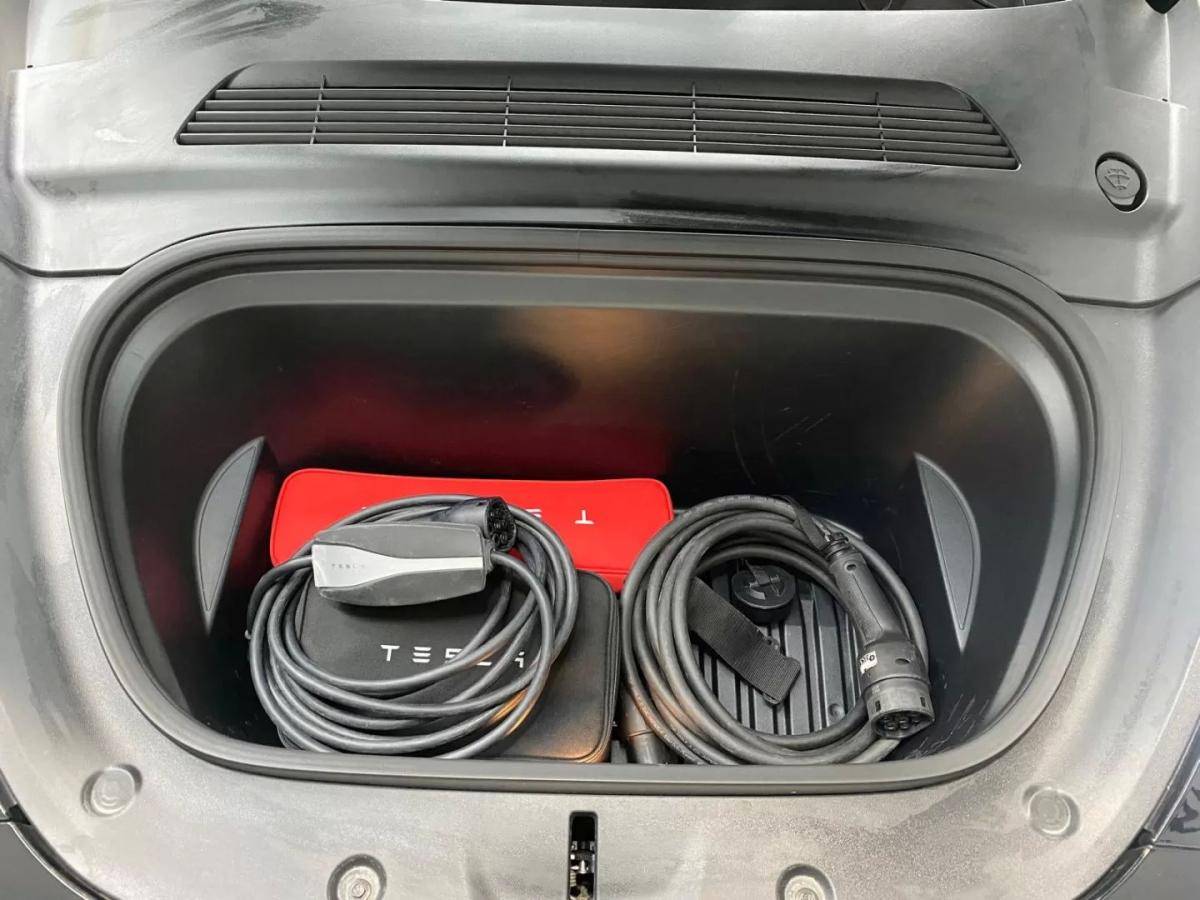 tesla-model-y-2023-eletrico-0cc