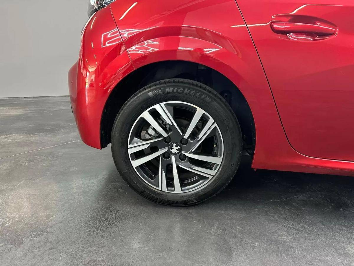 peugeot-208-2023-gasolina-1199cc