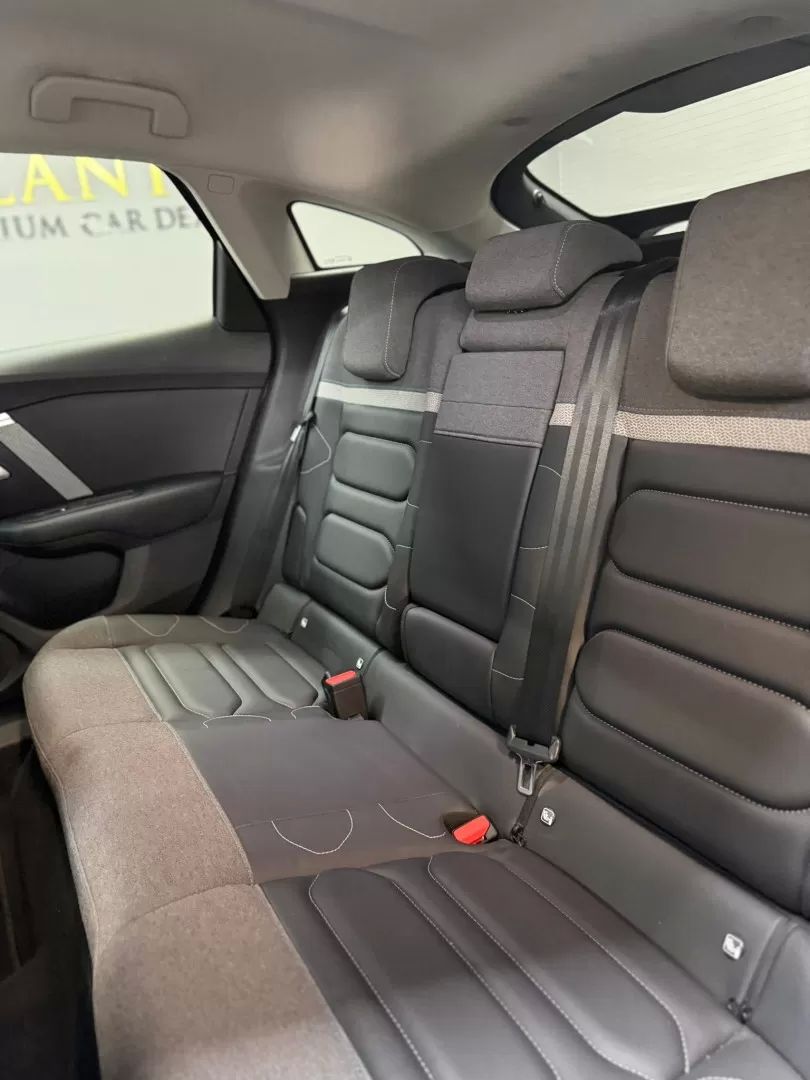 citroen-c4-2023-gasolina-1199cc