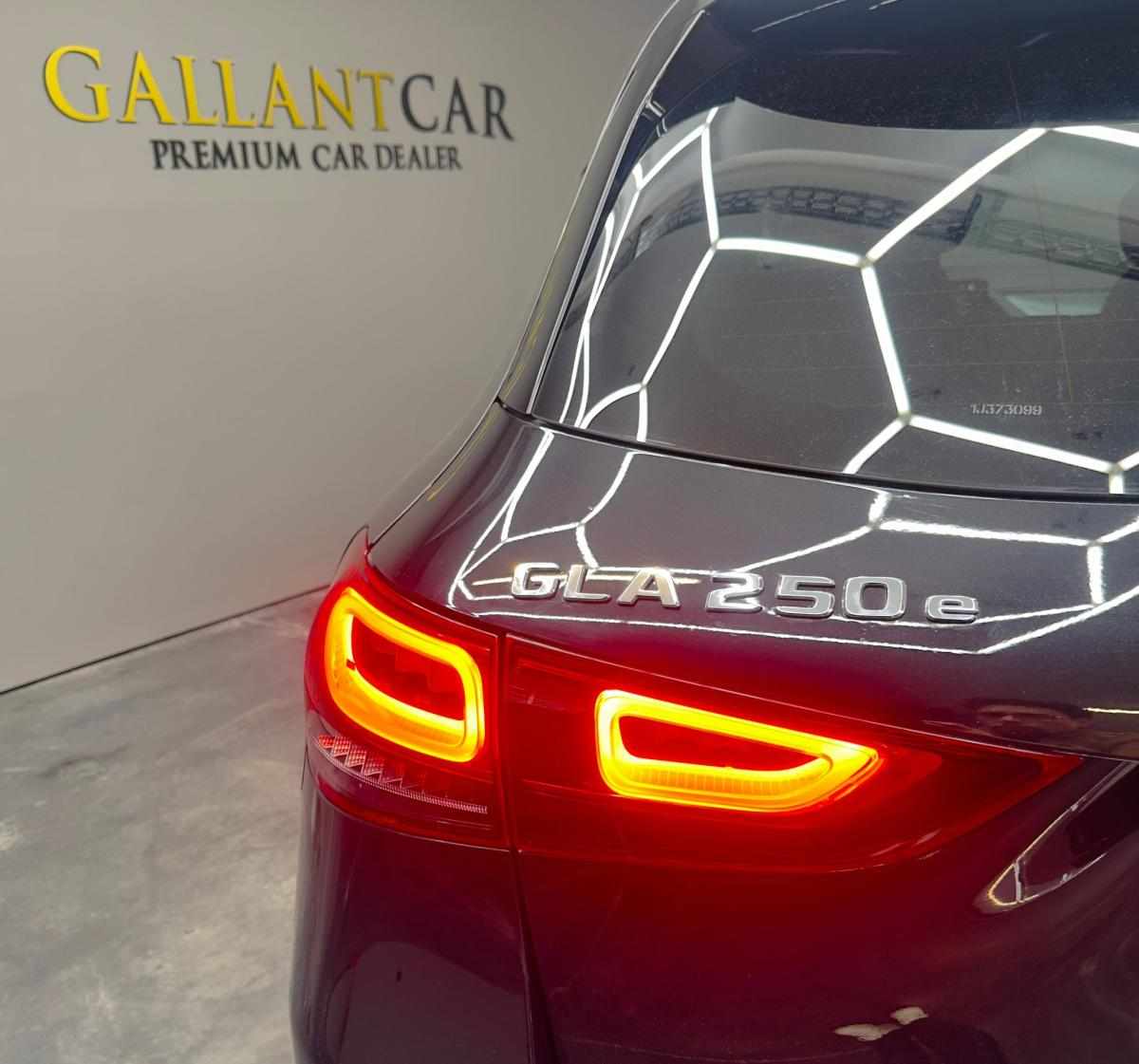 mercedes-benz-gla-250-e-2022-gasolina-1332cc