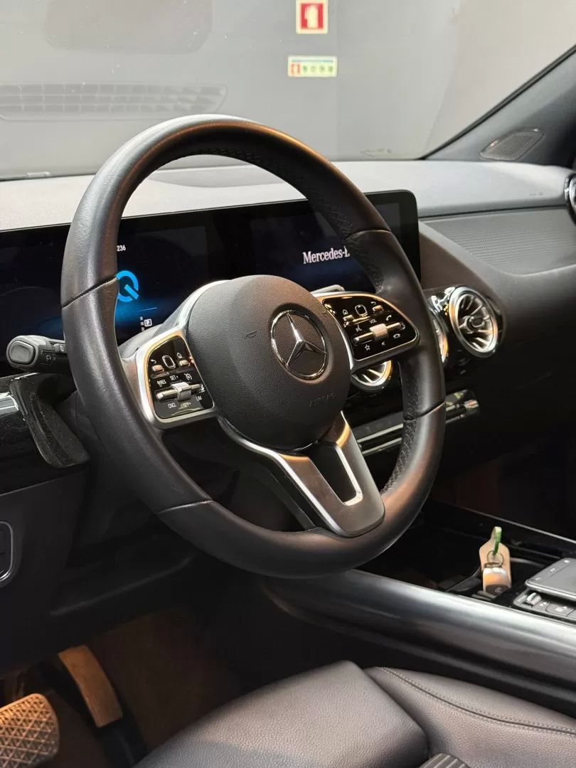 mercedes-benz-eqa-2021-eletrico-200cc