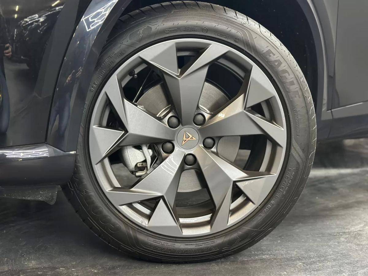cupra-formentor-2025-gasolina-1498cc