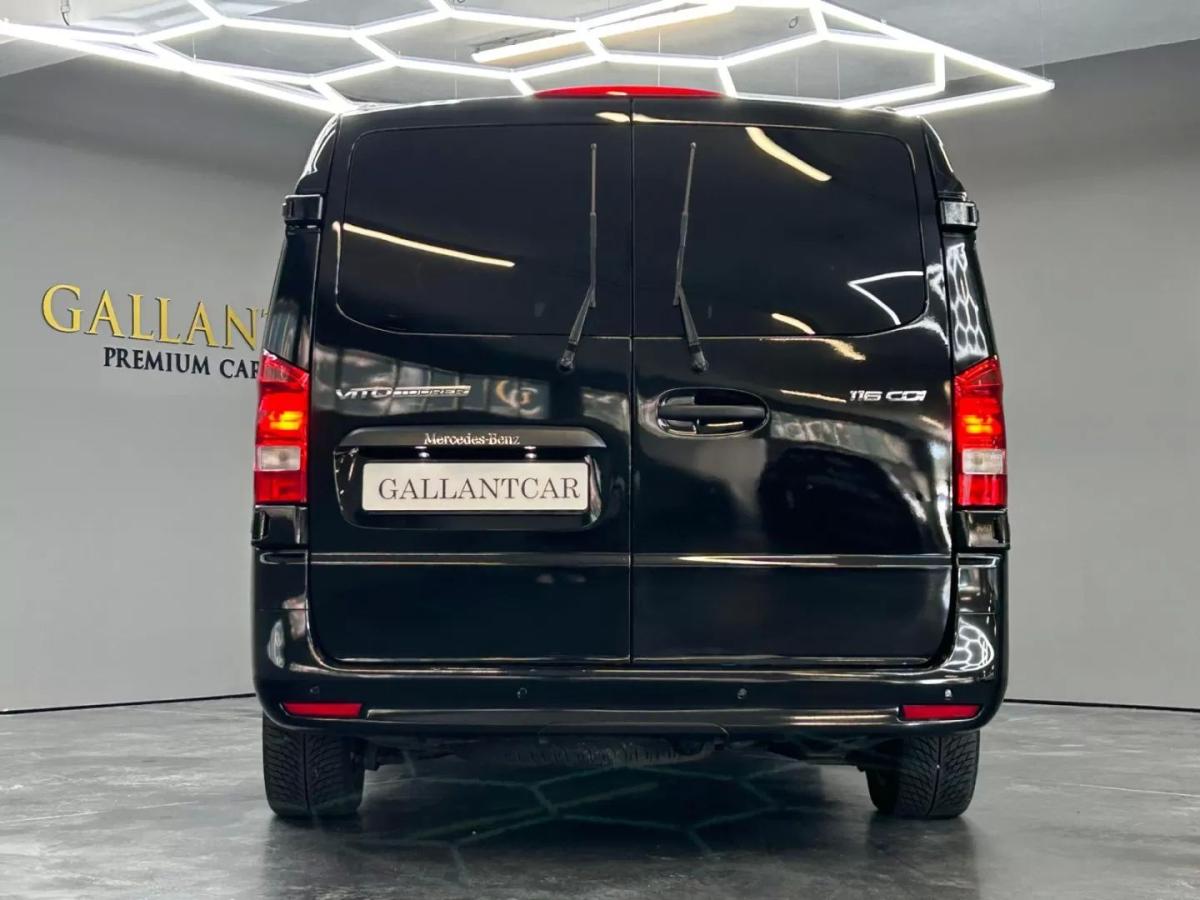 mercedes-benz-vito-2023-diesel-1950cc