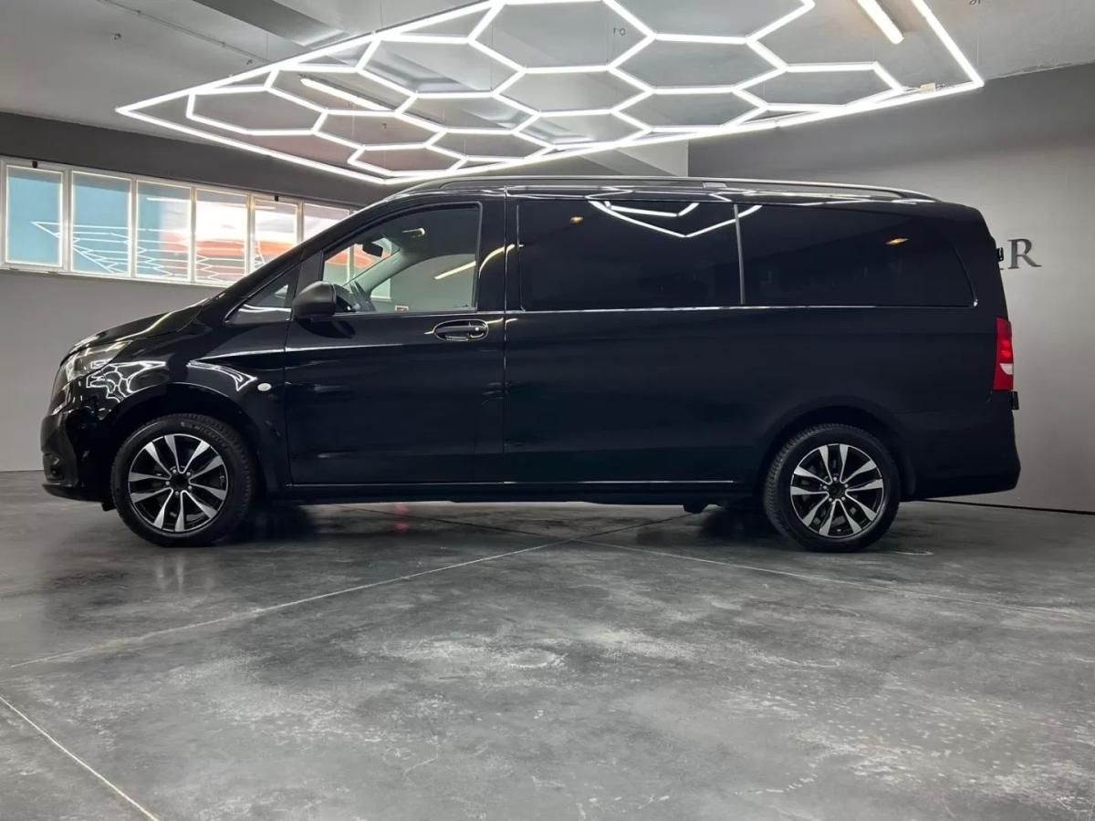 mercedes-benz-vito-2023-diesel-1950cc