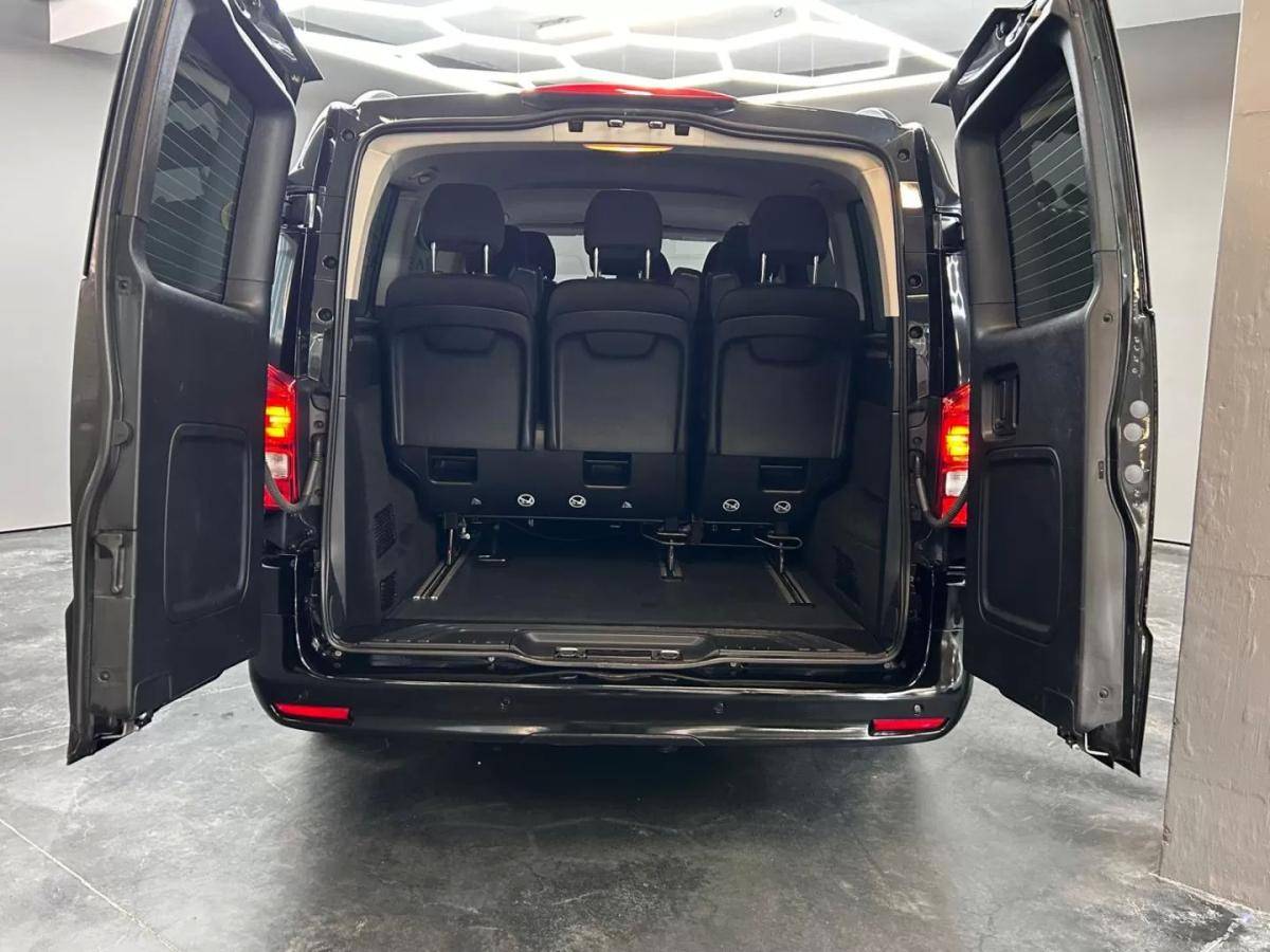 mercedes-benz-vito-2023-diesel-1950cc