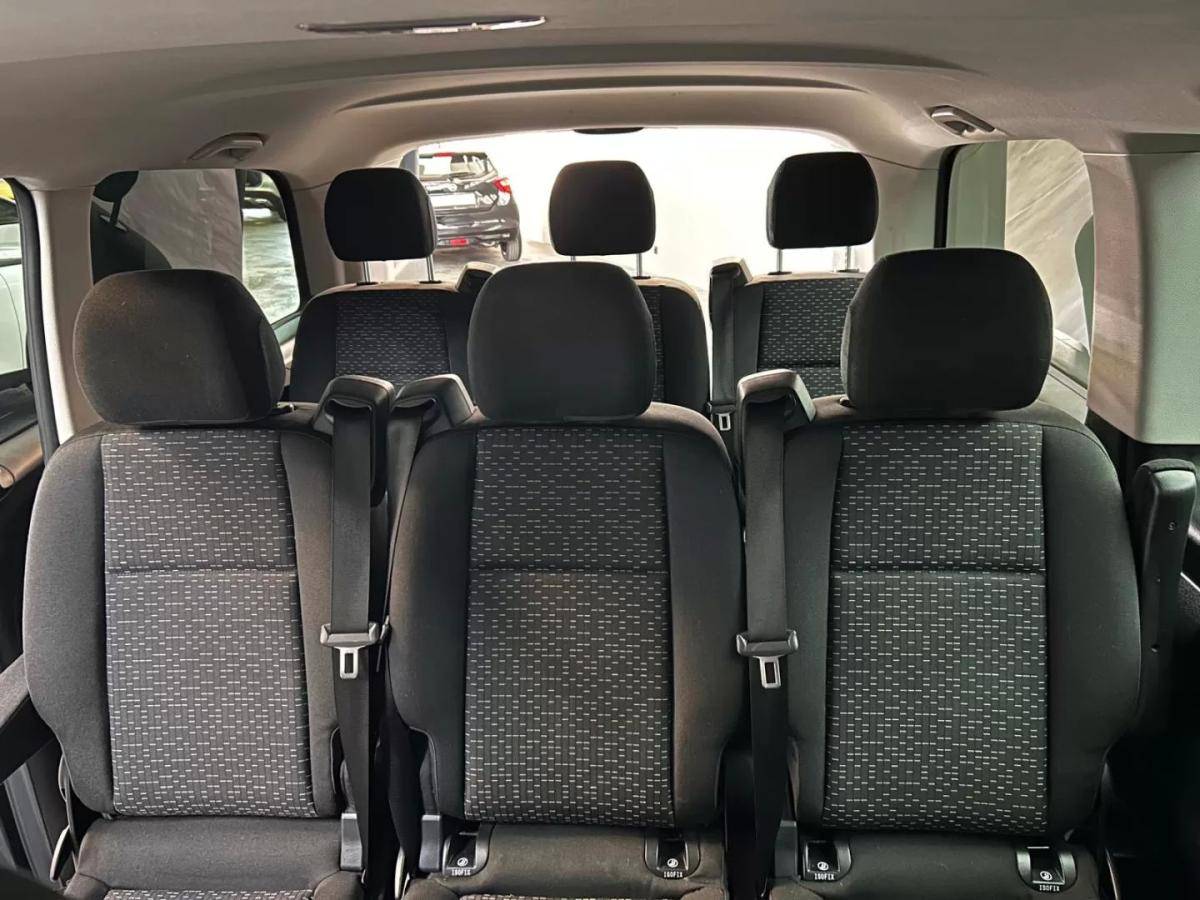 mercedes-benz-vito-2023-diesel-1950cc