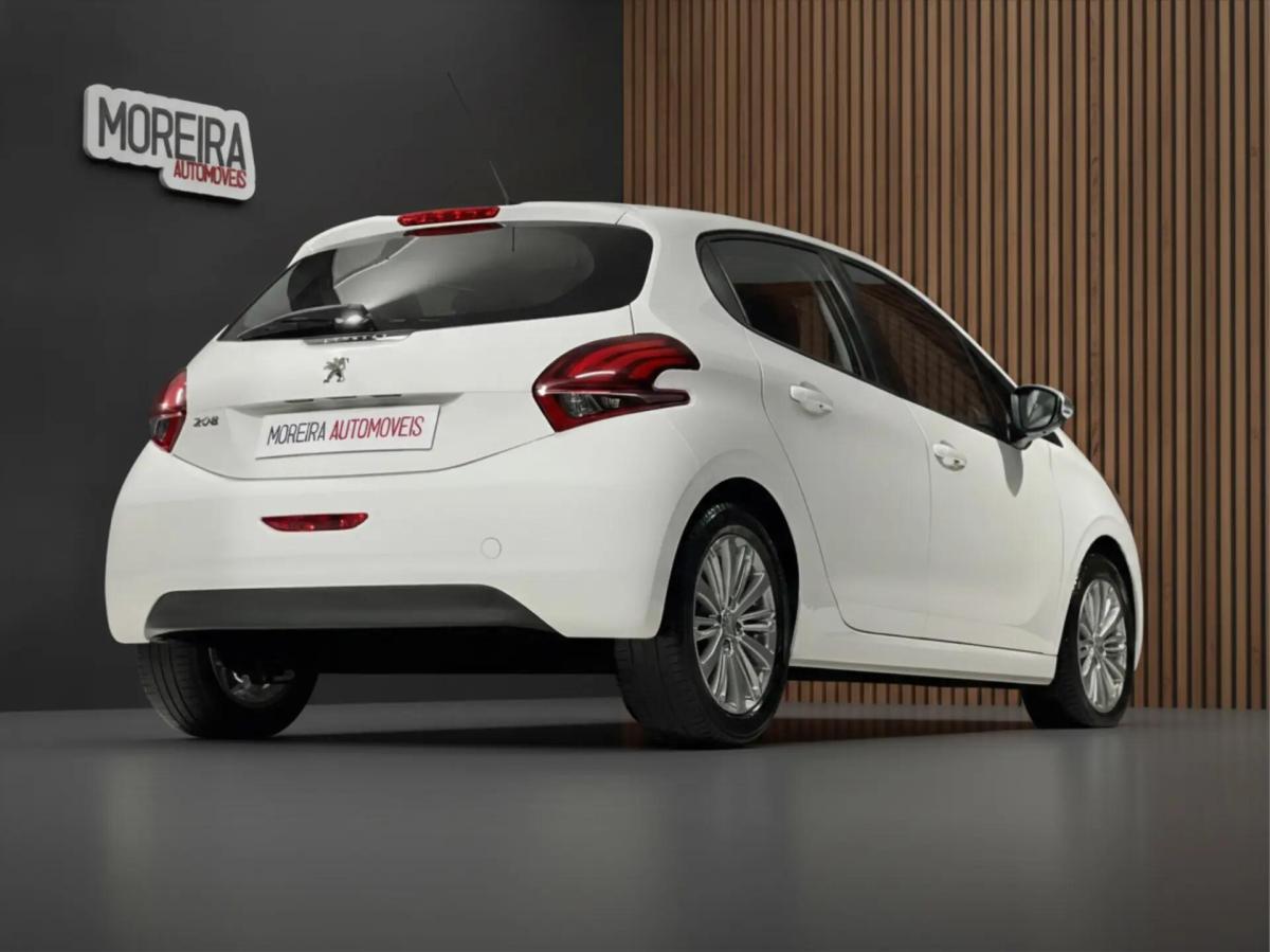 peugeot-208-2018-gasolina-1199cc