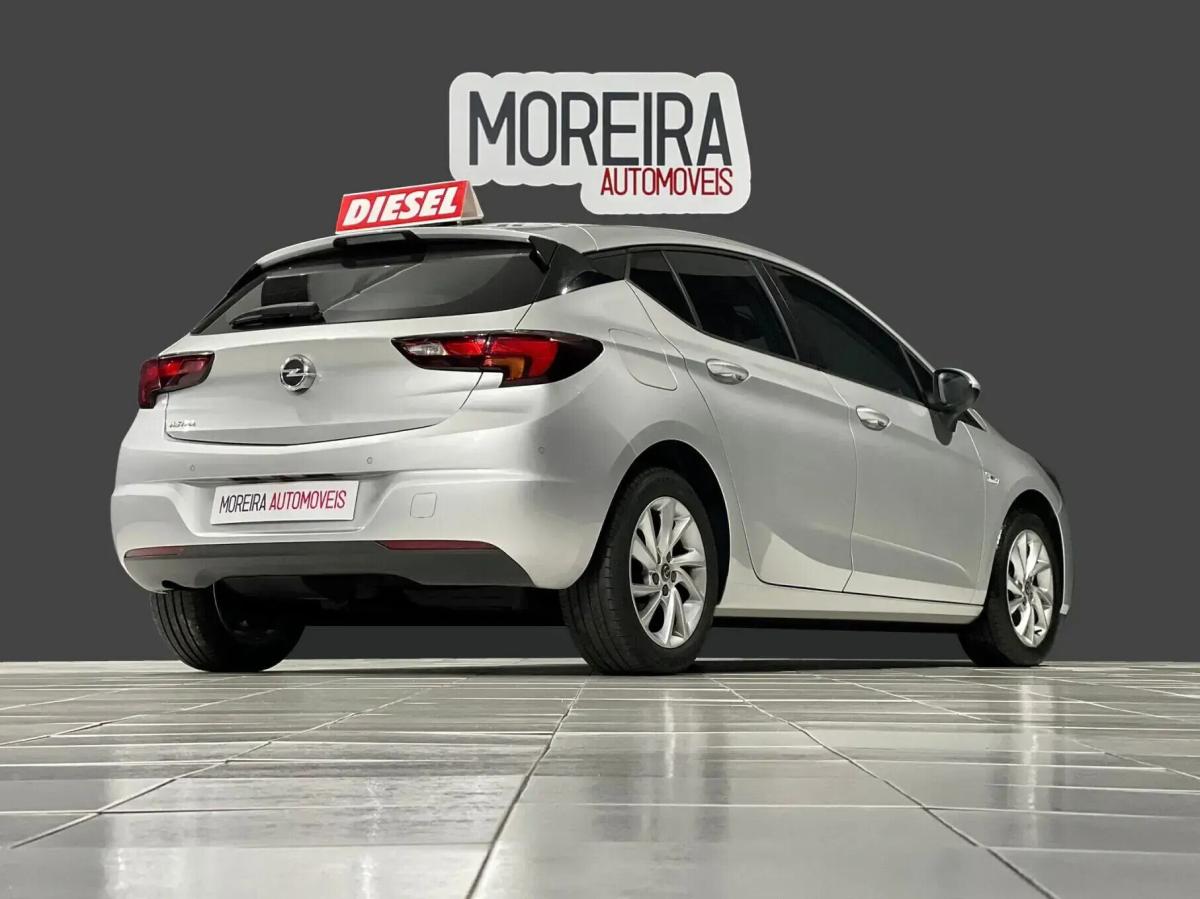 opel-astra-2020-diesel-1496cc