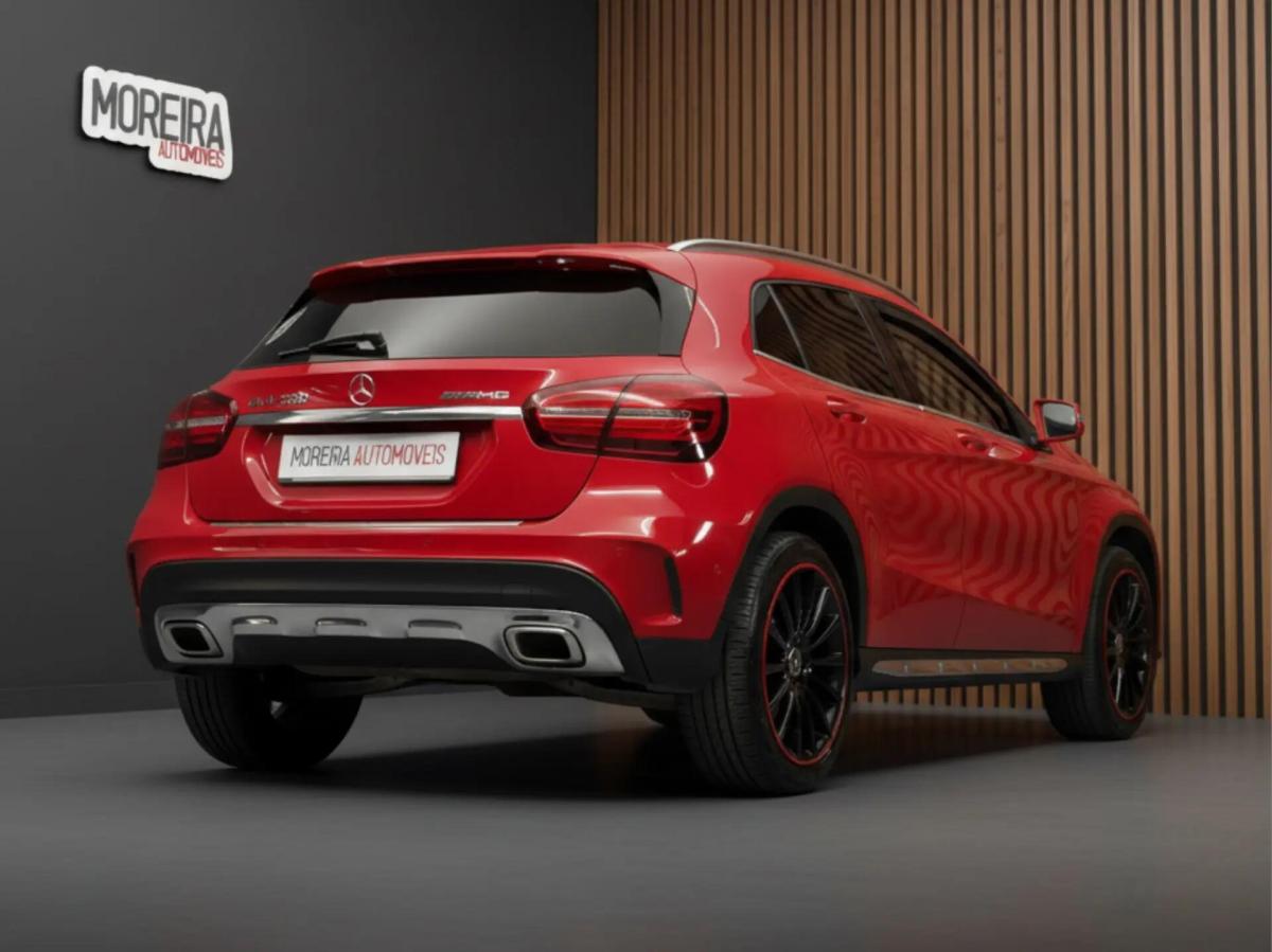 mercedes-benz-gla-220-amg-line-2018-diesel-2143cc