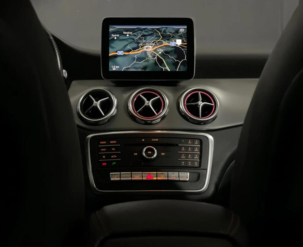 mercedes-benz-gla-220-amg-line-2018-diesel-2143cc