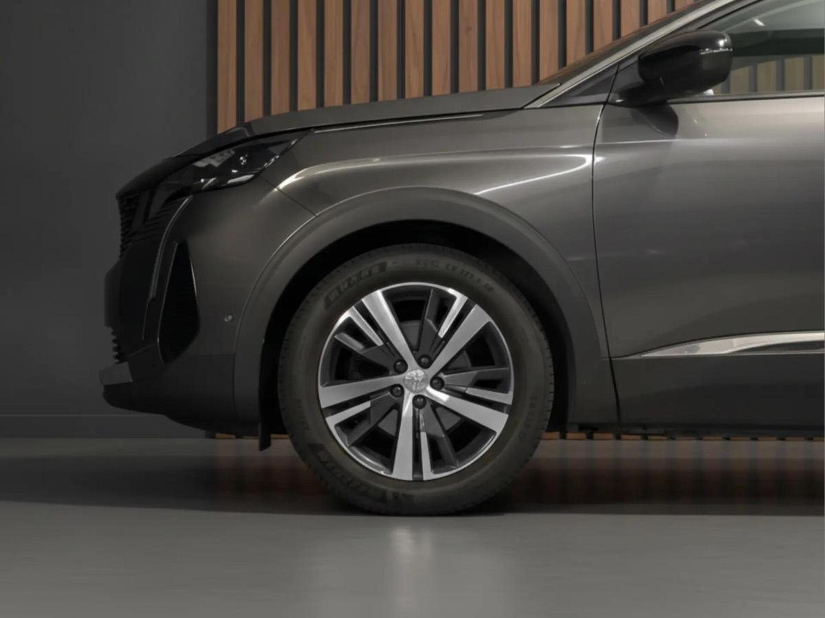 peugeot-5008-2021-diesel-1499cc
