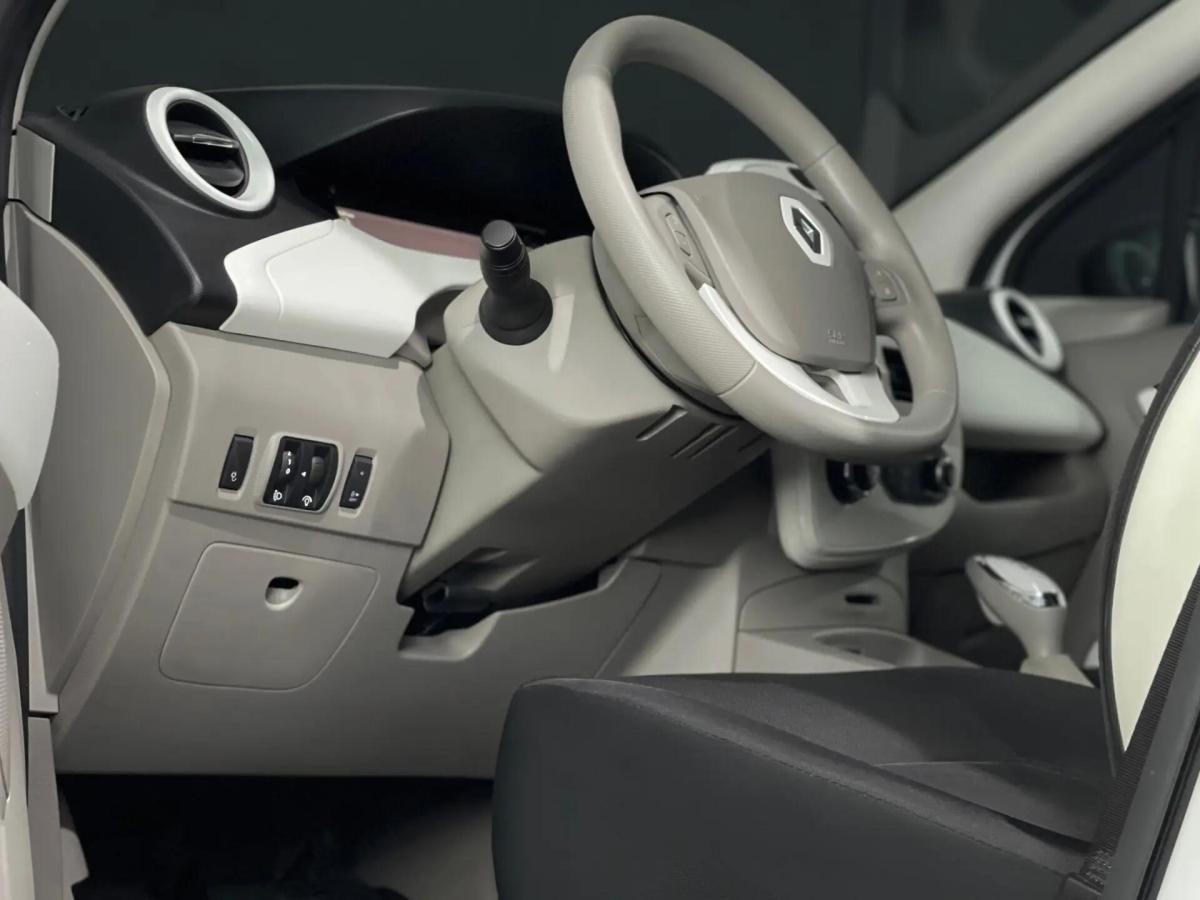 renault-zoe-2019-eletrico-0cc