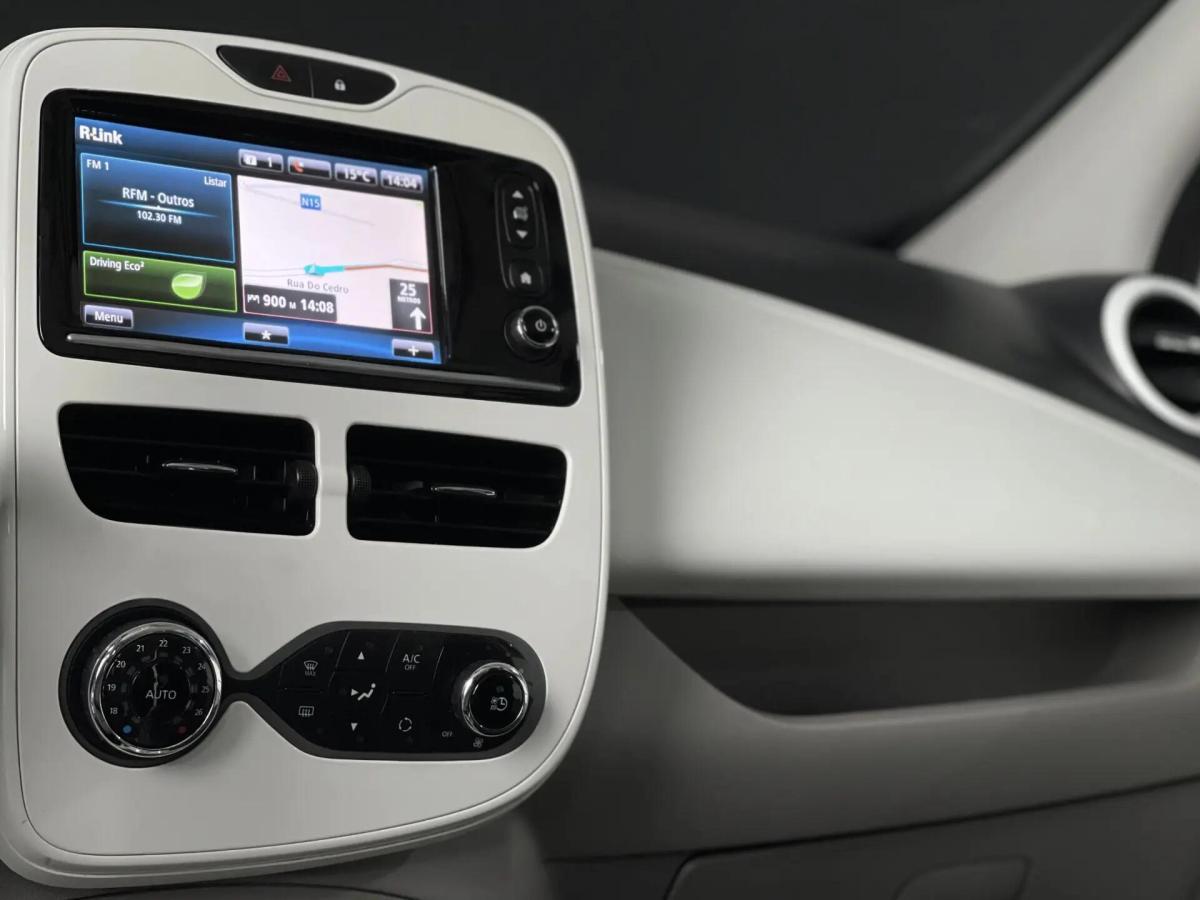 renault-zoe-2019-eletrico-0cc