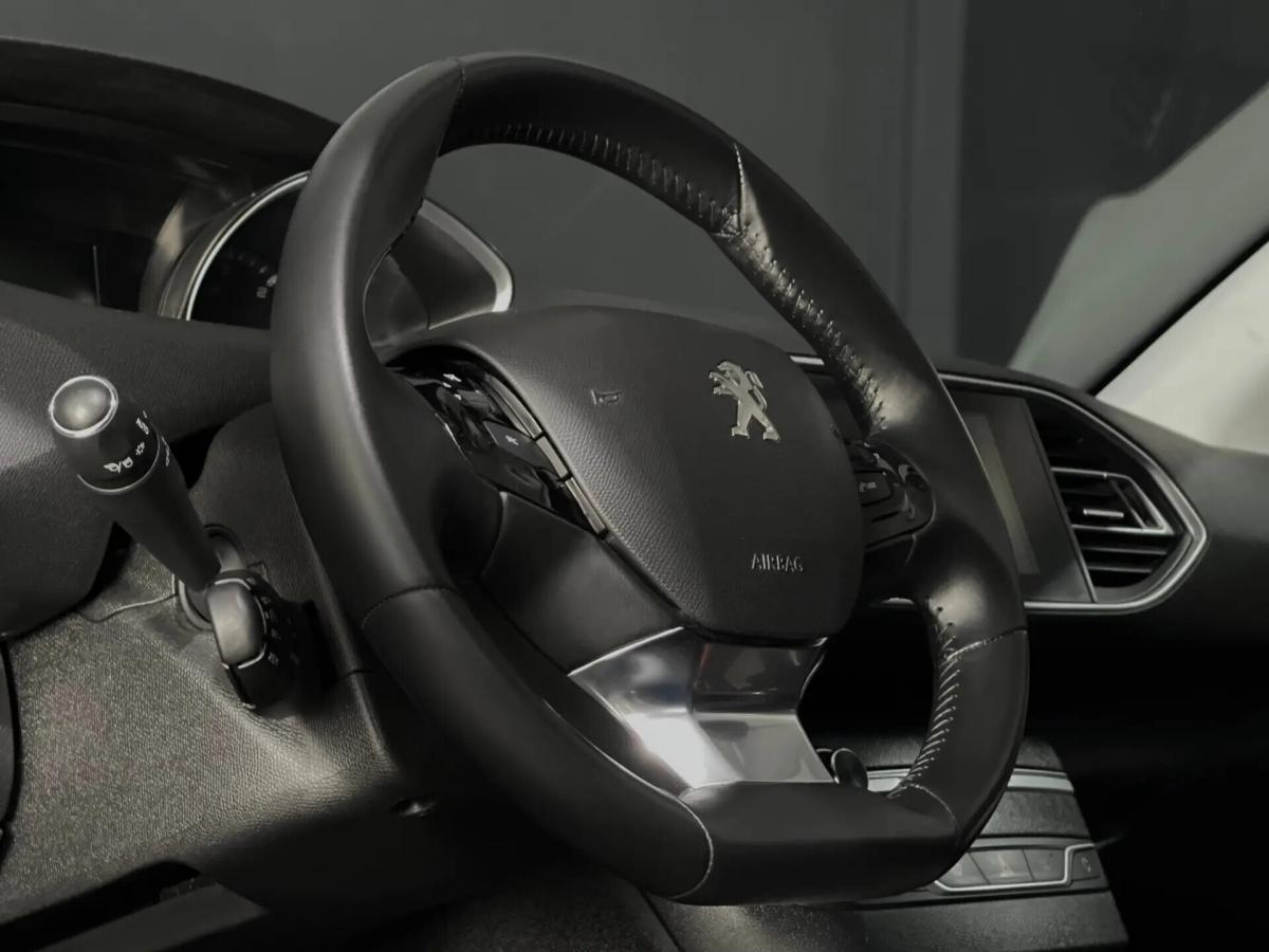 peugeot-308-2021-diesel-1499cc
