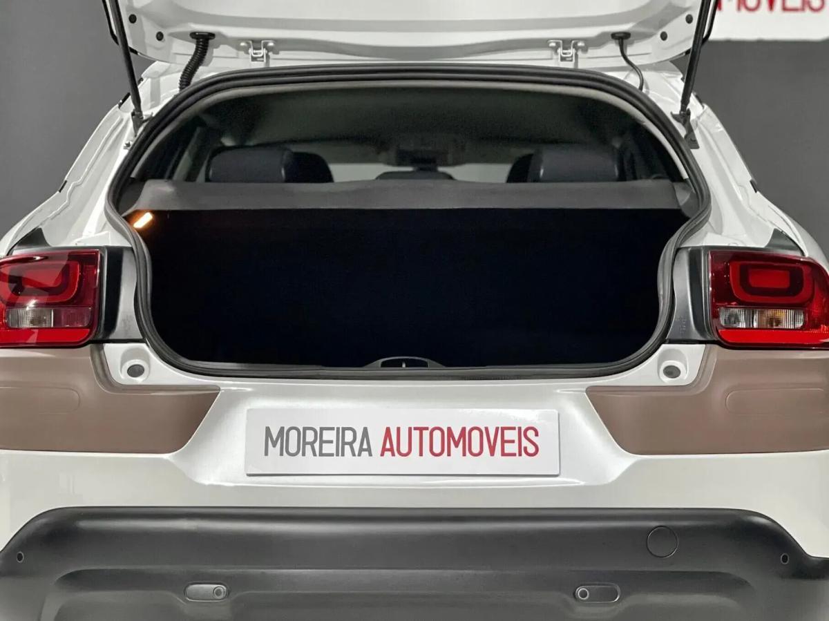 citroen-c4-cactus-2015-diesel-1560cc