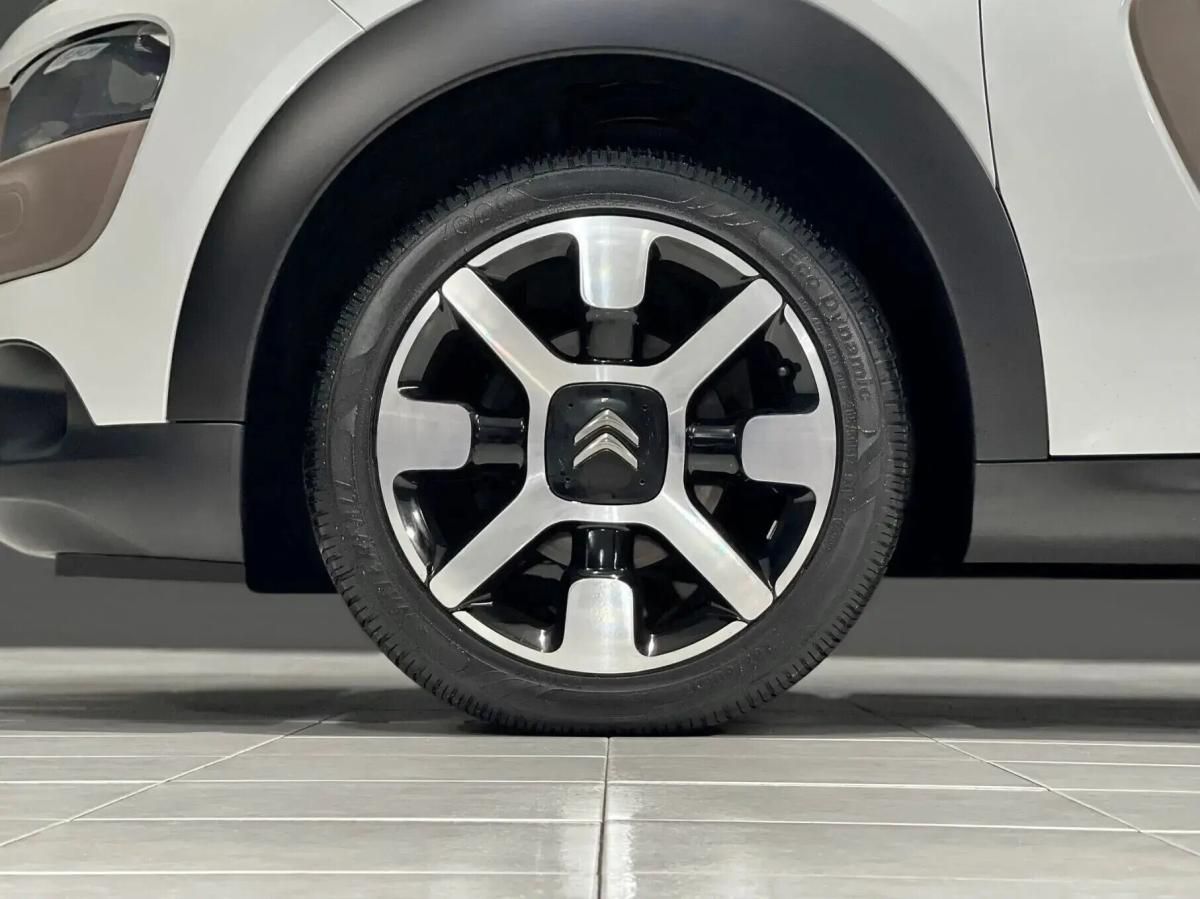 citroen-c4-cactus-2015-diesel-1560cc