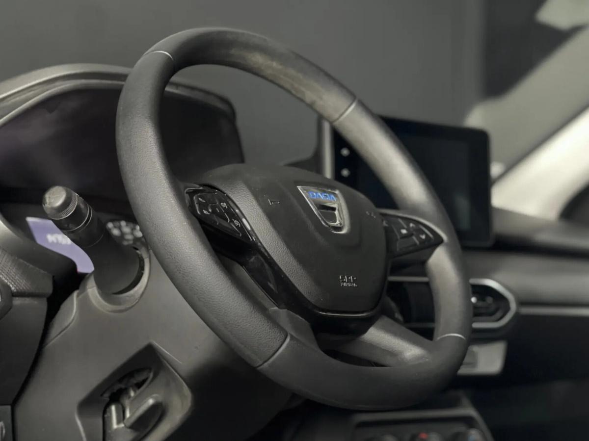 dacia-sandero-2022-gasolina-999cc