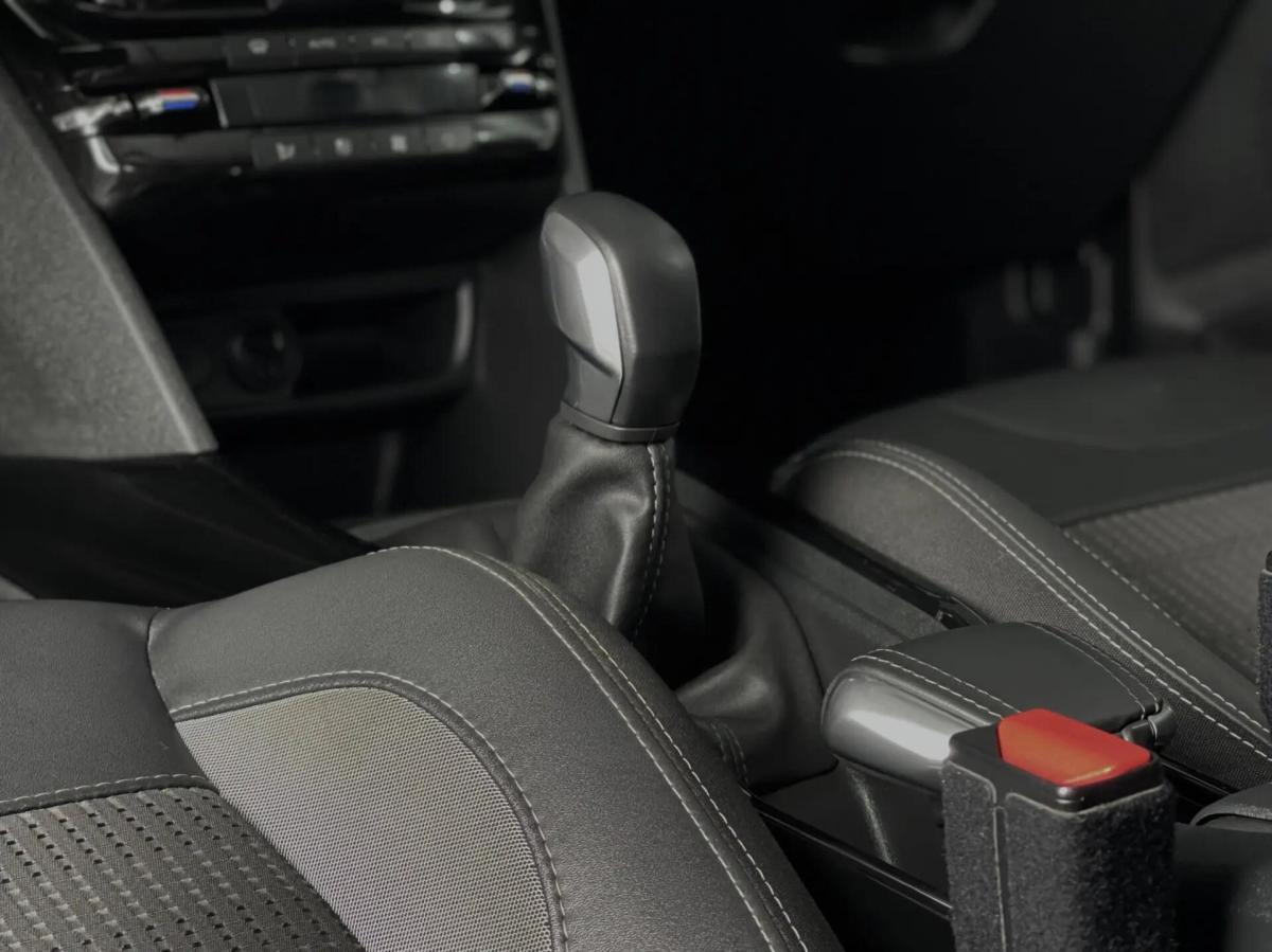 peugeot-2008-2016-gasolina-1199cc