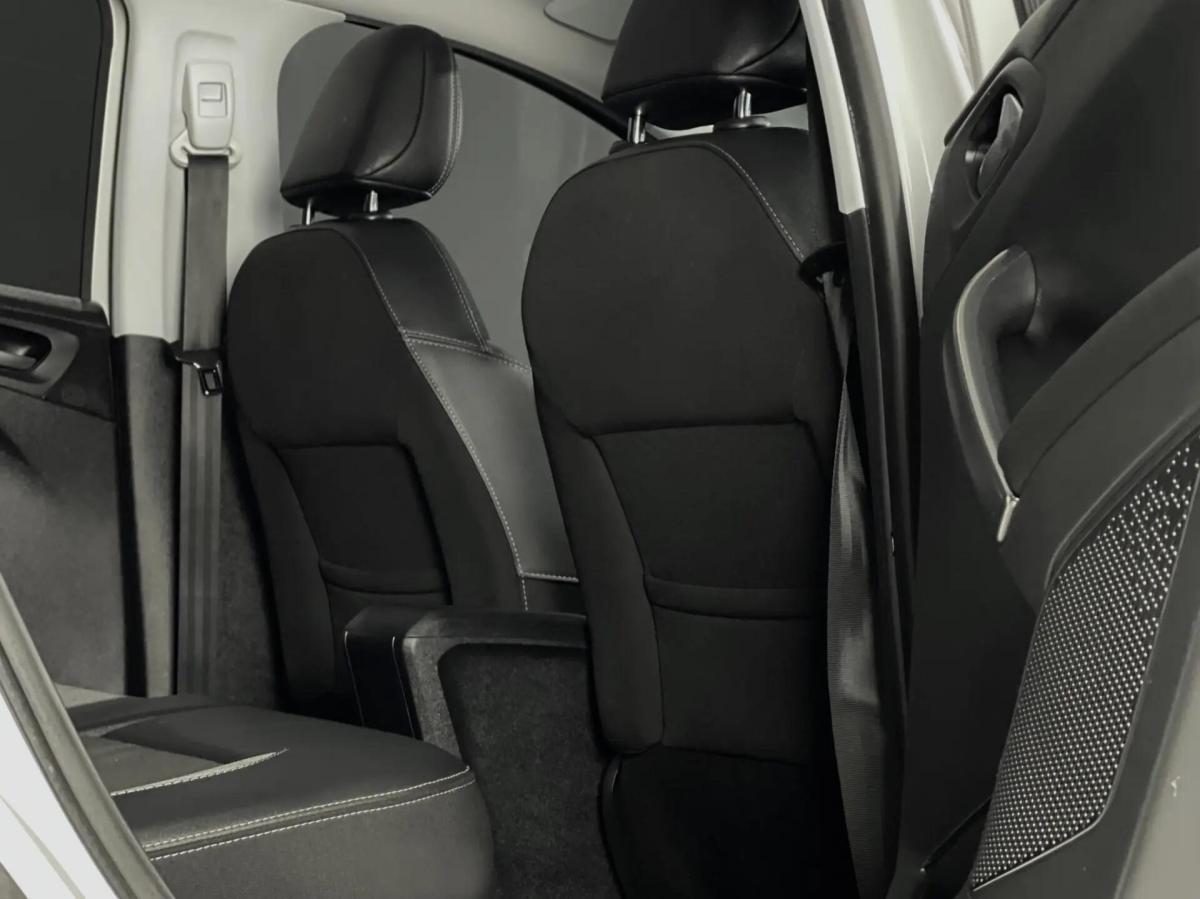 peugeot-2008-2016-gasolina-1199cc