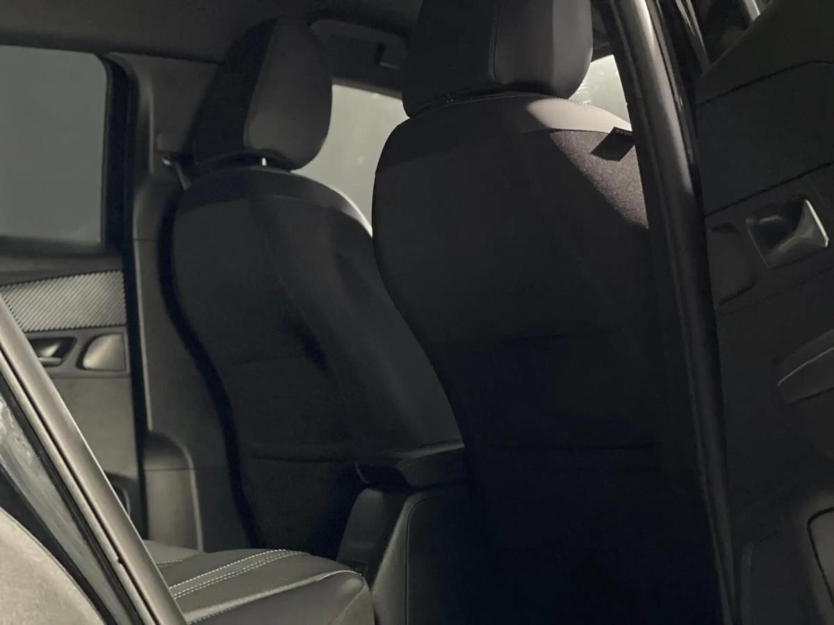 peugeot-2008-2023-diesel-1499cc
