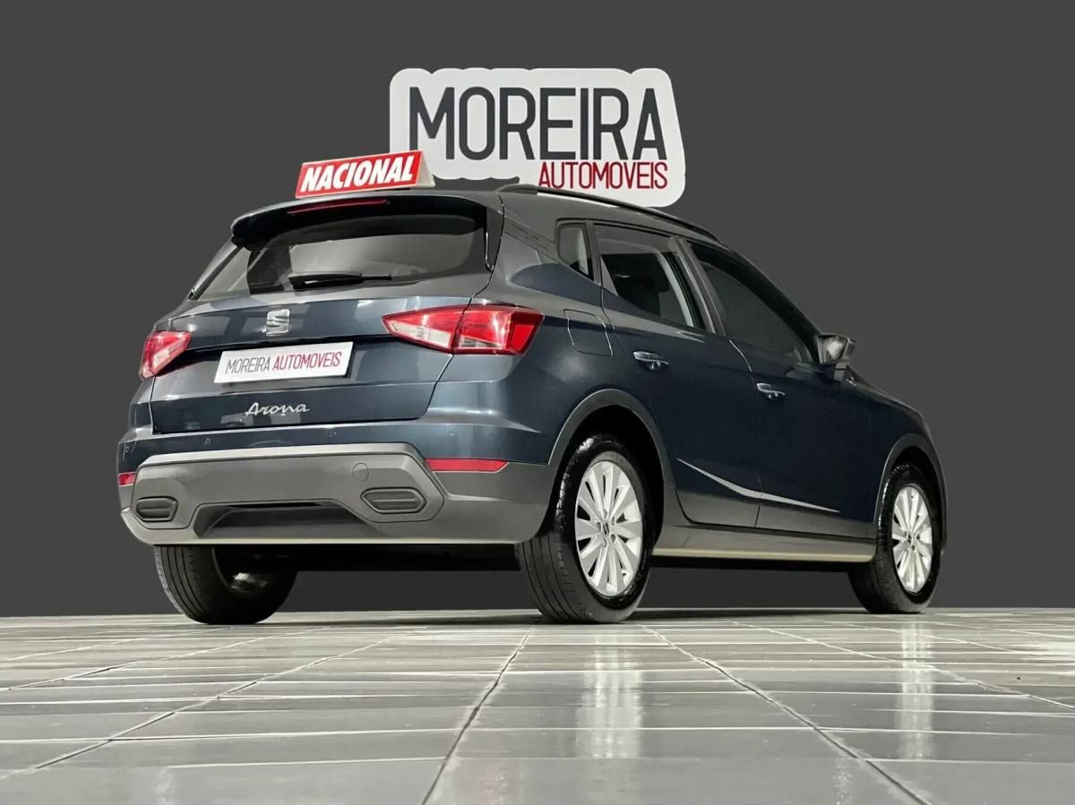 seat-arona-2022-gasolina-999cc