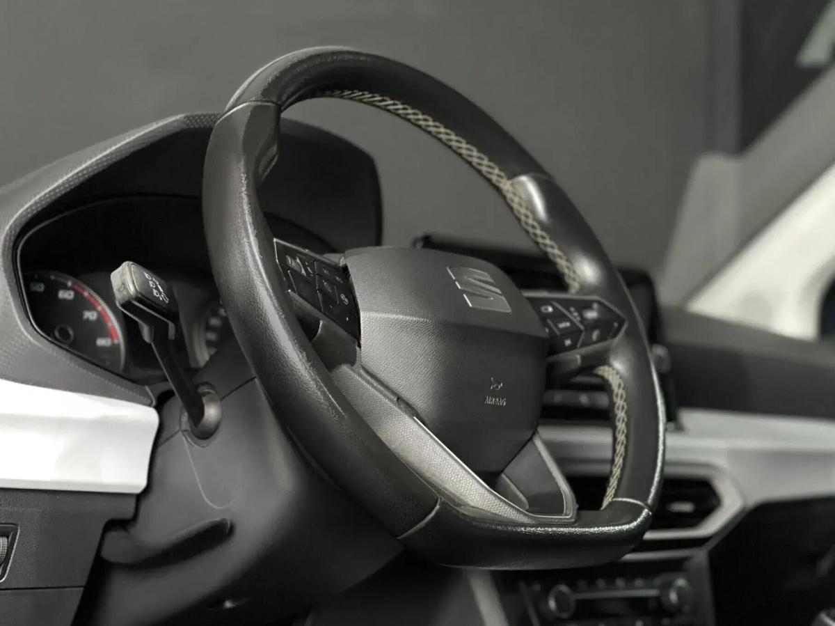 seat-arona-2022-gasolina-999cc