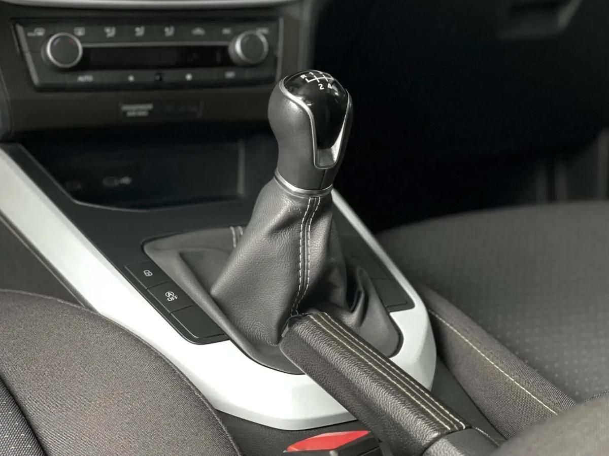 seat-arona-2022-gasolina-999cc
