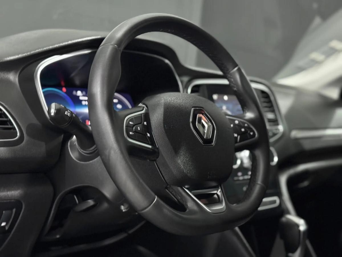 renault-megane-e-tech-2022-hibrido-a-gasolina-1598cc