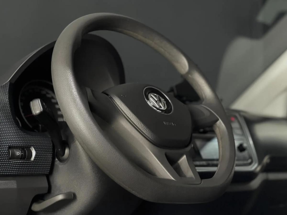 volkswagen-up-2018-gasolina-999cc
