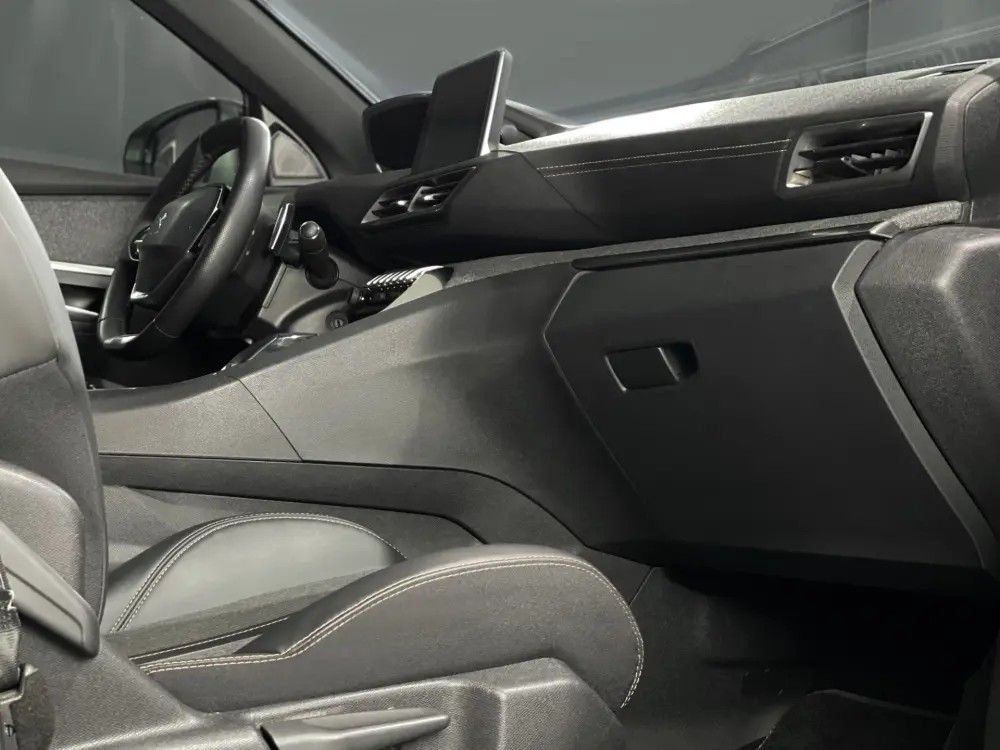 peugeot-5008-2020-diesel-1499cc