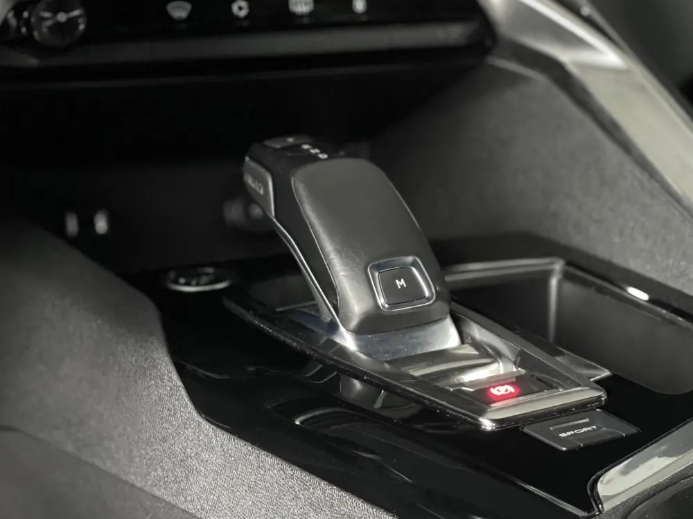 peugeot-5008-2020-diesel-1499cc