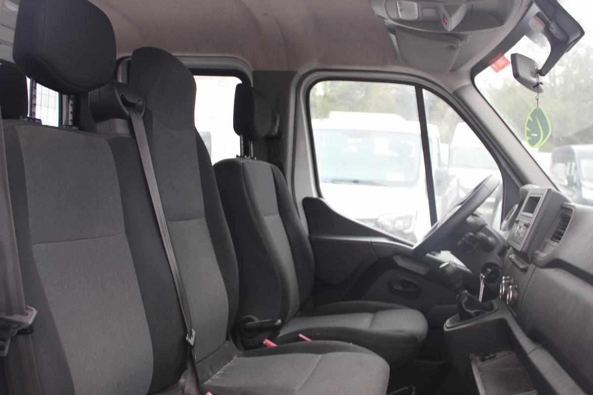 renault-master-2-3-163cv-2023-diesel-2299cc