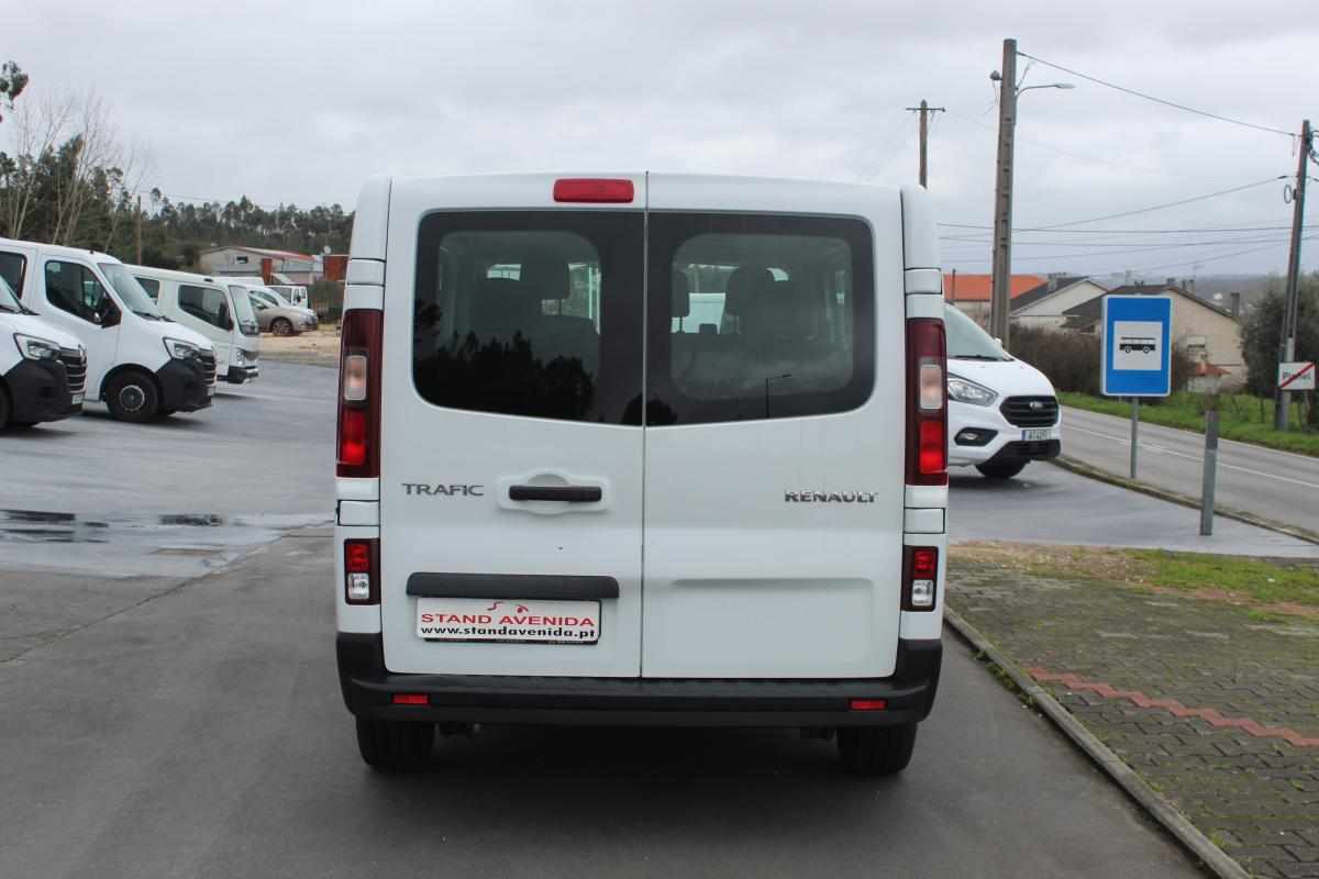 renault-trafic-2-0-131cv-2022-diesel-1997cc