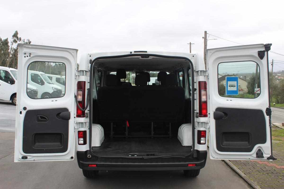 renault-trafic-2-0-131cv-2022-diesel-1997cc