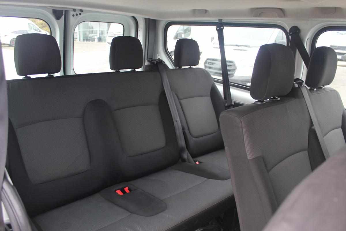 renault-trafic-2-0-131cv-2022-diesel-1997cc