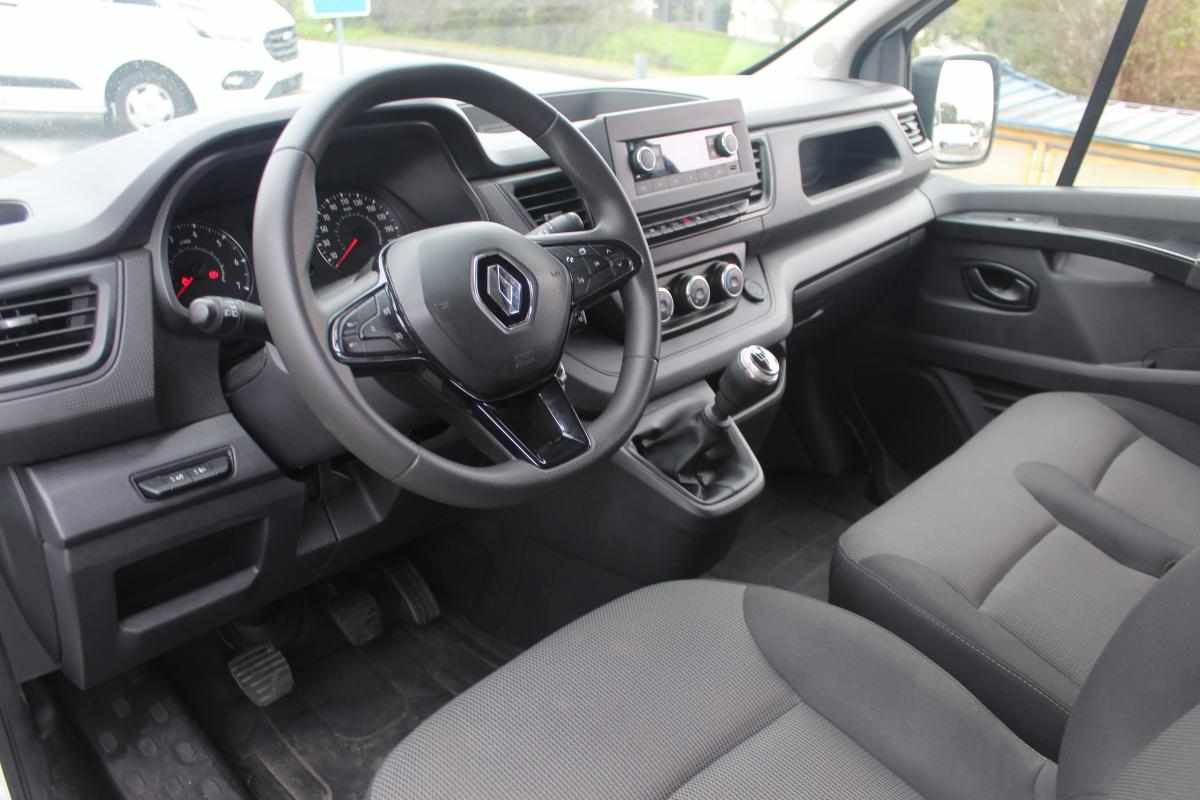 renault-trafic-2-0-131cv-2022-diesel-1997cc