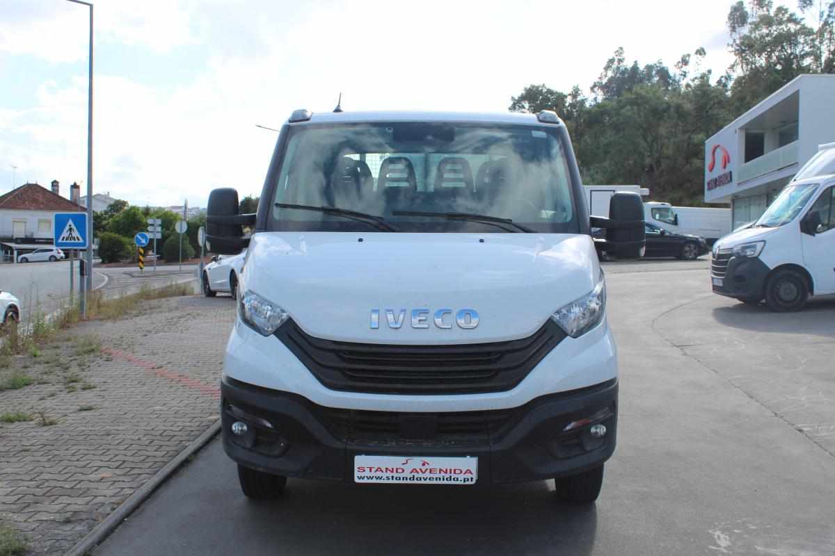 iveco-daily-2-3-156cv-2024-diesel-2287cc