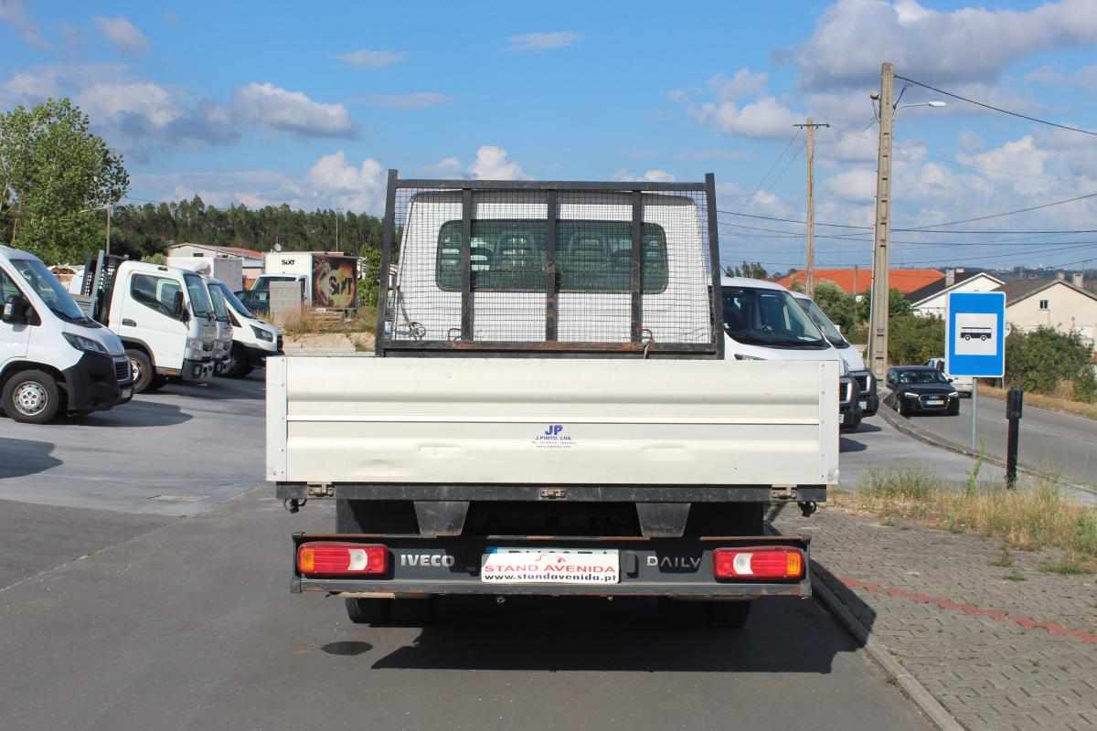 iveco-daily-2-3-156cv-2024-diesel-2287cc