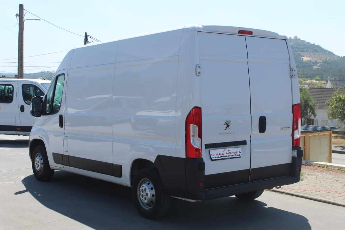 peugeot-boxer-2-2-140cv-2023-diesel-2179cc
