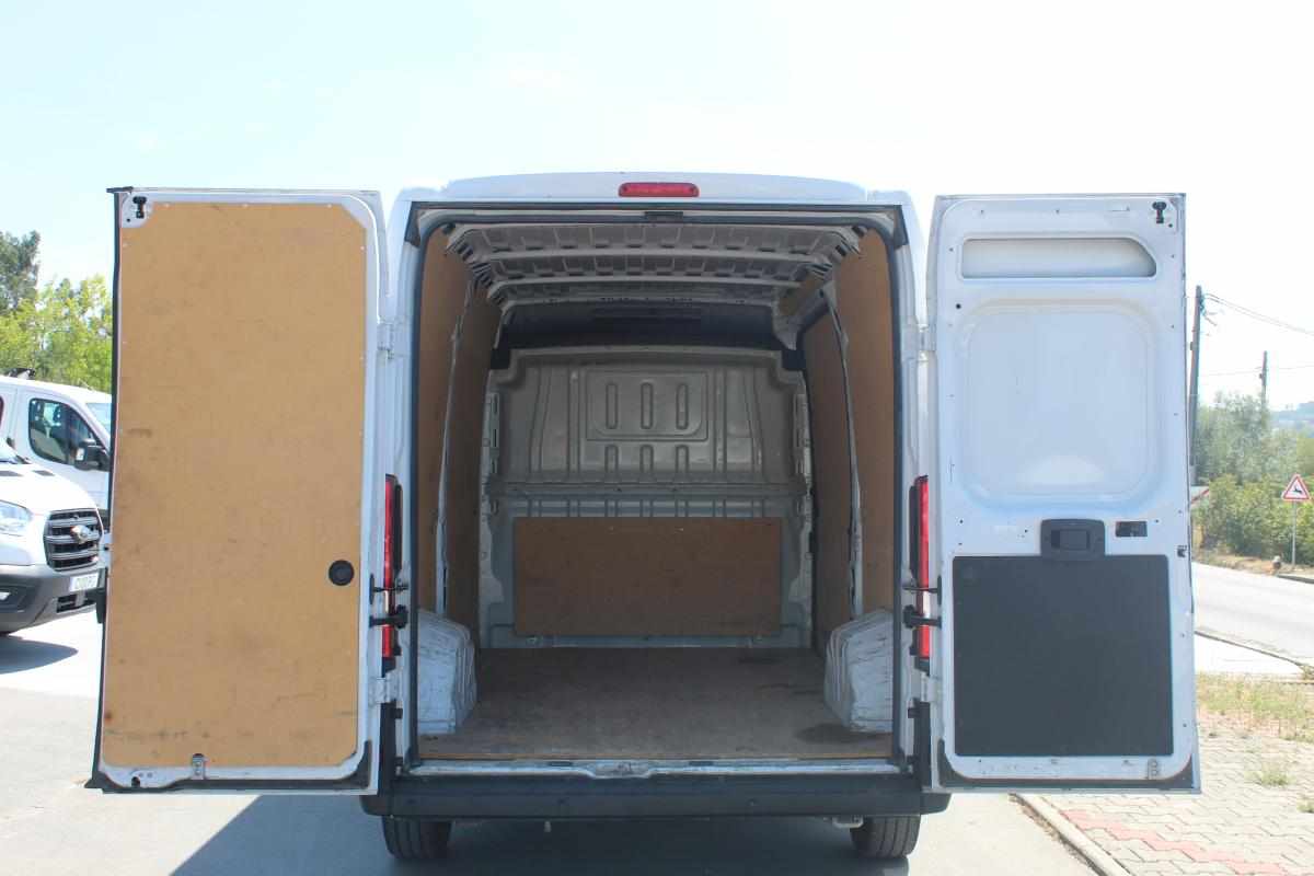 peugeot-boxer-2-2-140cv-2023-diesel-2179cc