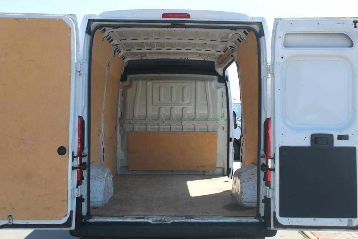 peugeot-boxer-2-2-140cv-2023-diesel-2179cc